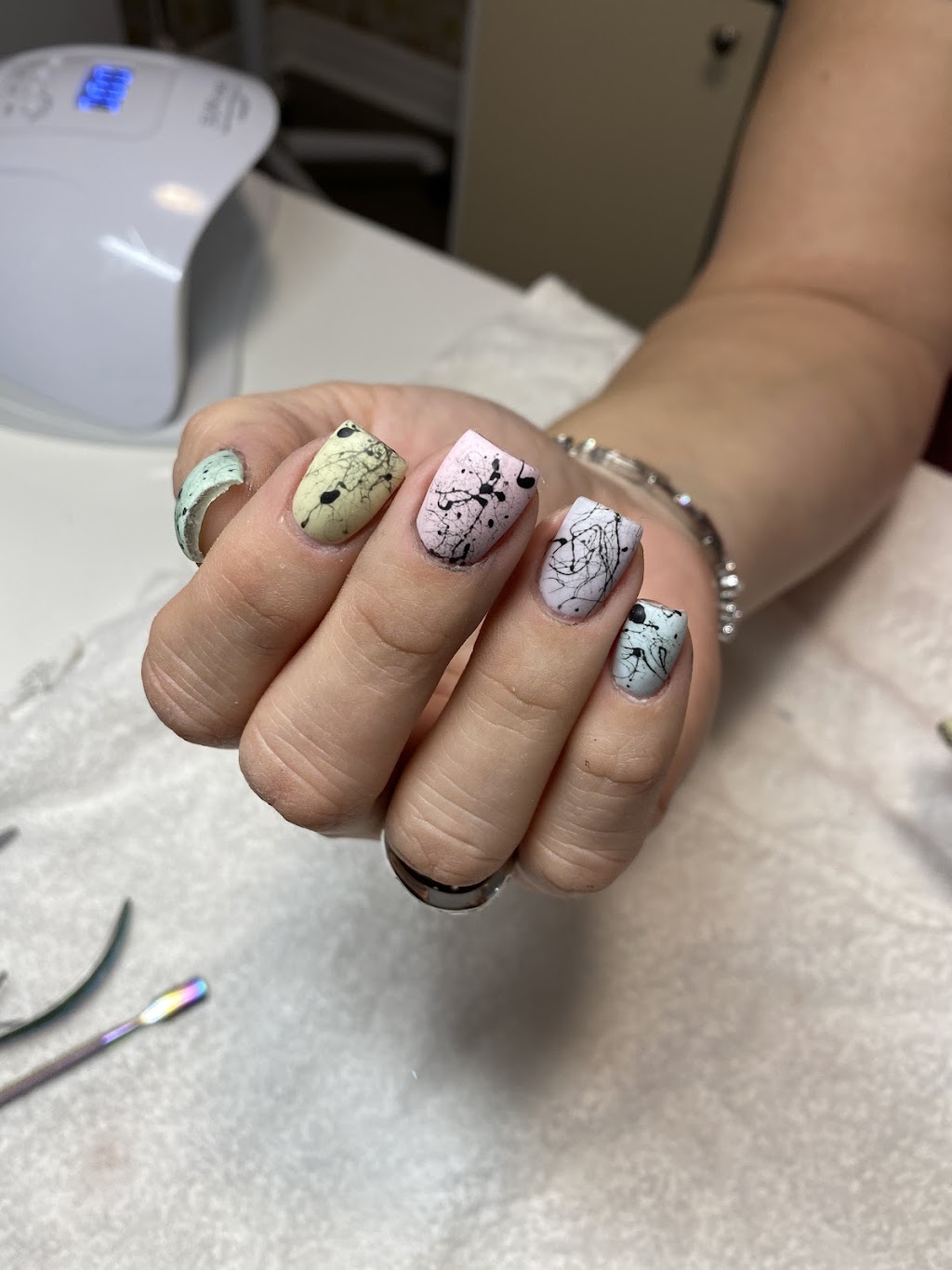 beauty by fox | 8205 A Rue de Domrémy, Montréal, QC H1R 2N8, Canada | Phone: (514) 531-2033