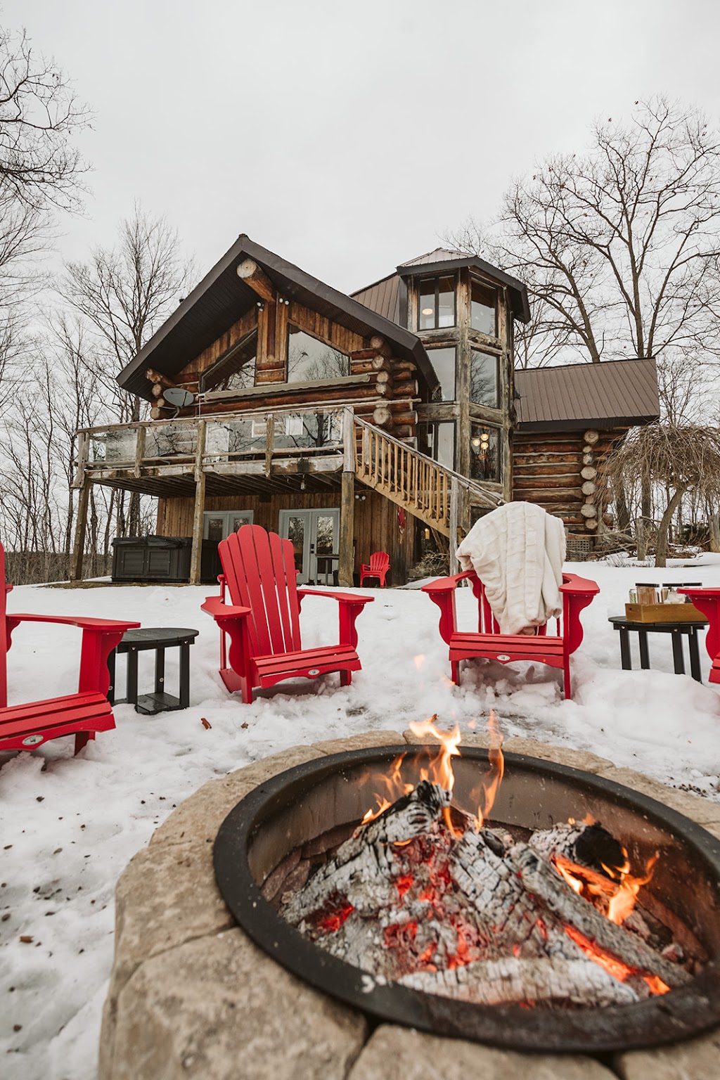 Hemlock Treehouse | 4107 County Rd 507, Gooderham, ON K0M 1R0, Canada | Phone: (289) 795-7700