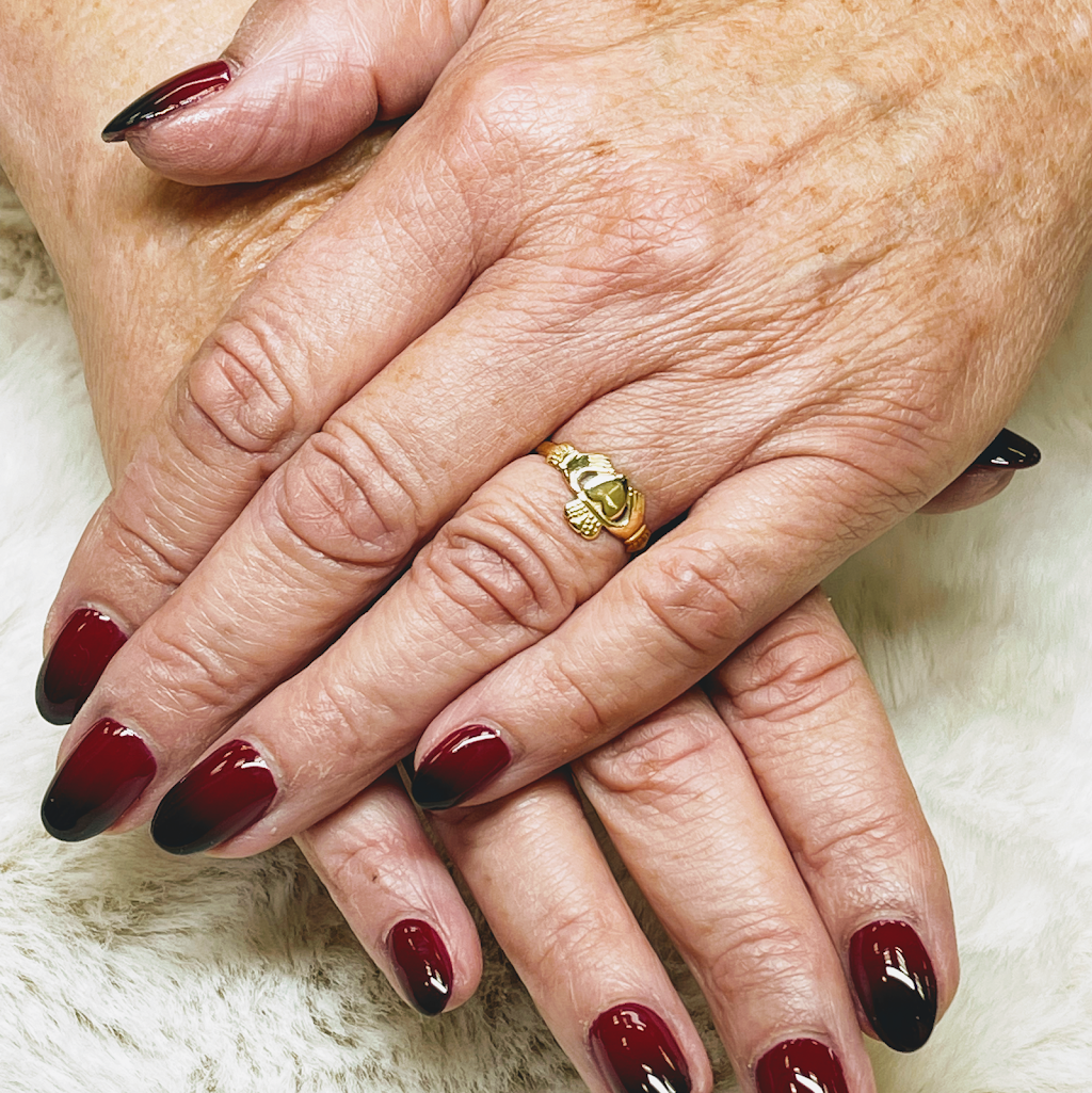Ongles Regal | 3050 Bd de la Gare, Vaudreuil-Dorion, QC J7V 0H1, Canada | Phone: (450) 510-3400