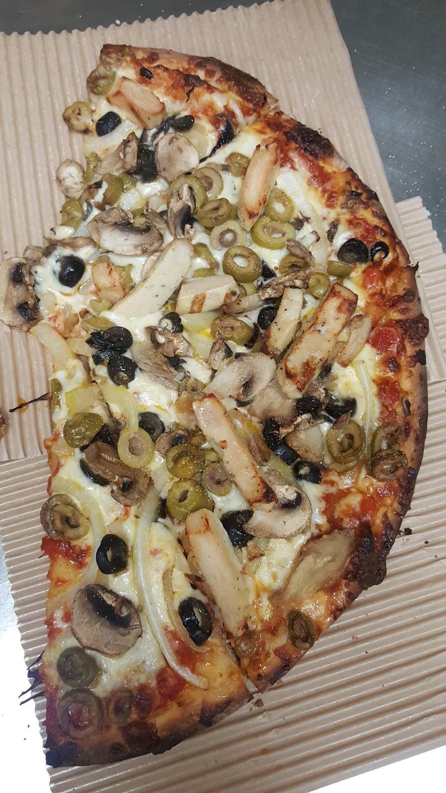 Pizza Nova | 10 Bur Oak Ave, Markham, ON L6C 0A2, Canada | Phone: (416) 439-0000