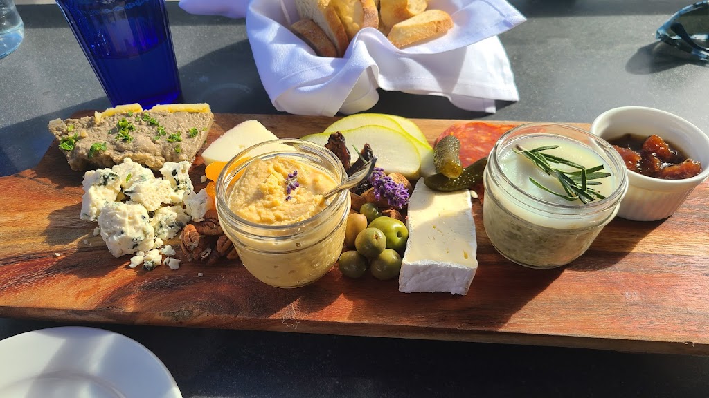 Cordelias Locket Cafe & Bar | 38038 Loggers Ln, Squamish, BC V8B 0V7, Canada | Phone: (604) 898-1997