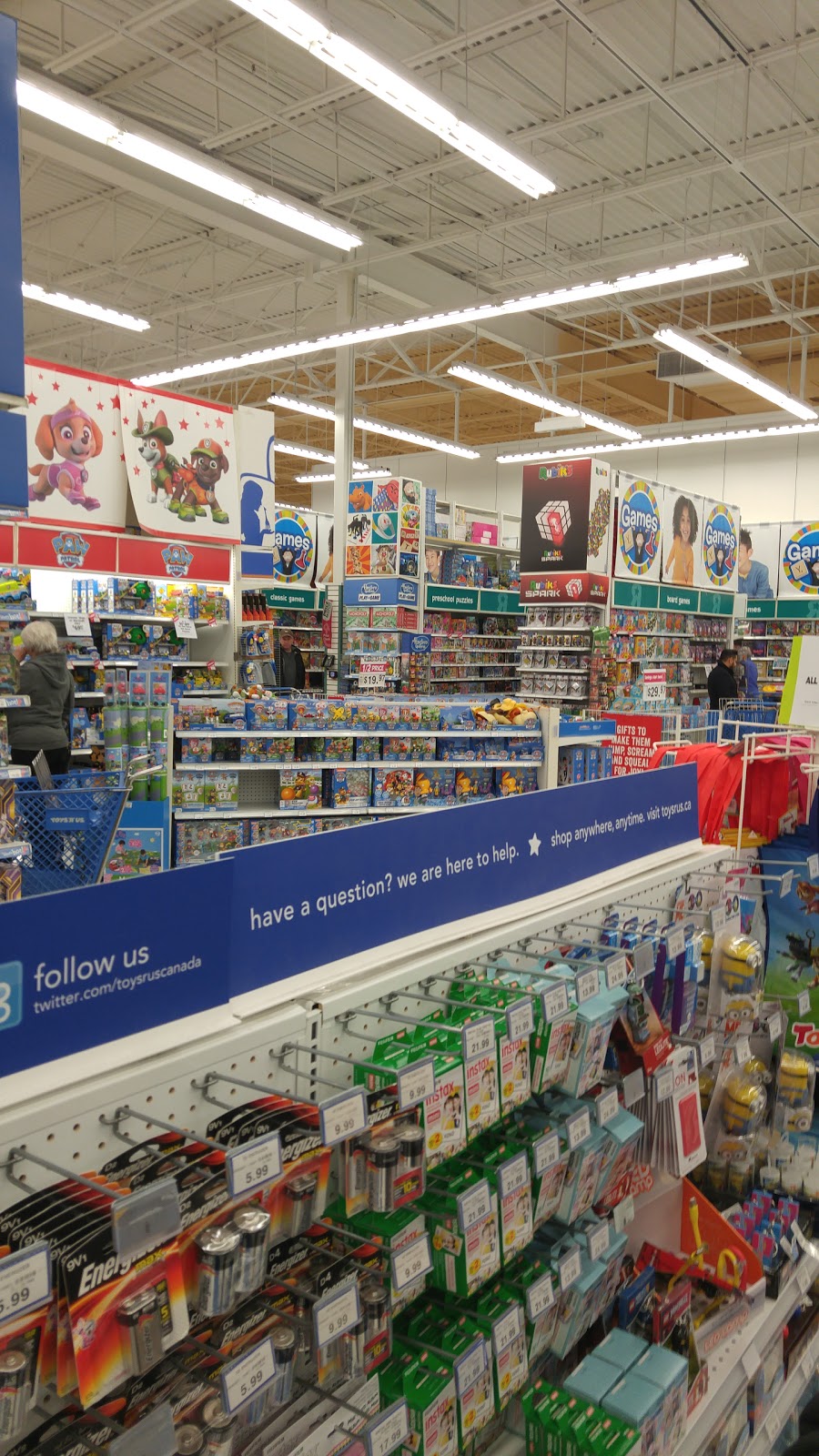 Toys"R"Us | 87 Meadowvale Dr, St. Catharines, ON L2N 3Z8, Canada | Phone: (905) 646-8697