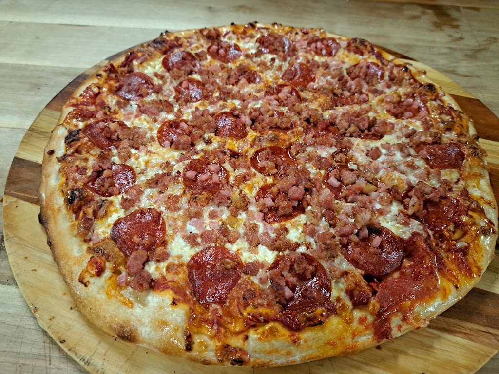 Karma Pizza & Cafe | 6582 Longwoods Rd, Melbourne, ON N0L 1T0, Canada | Phone: (226) 595-0100