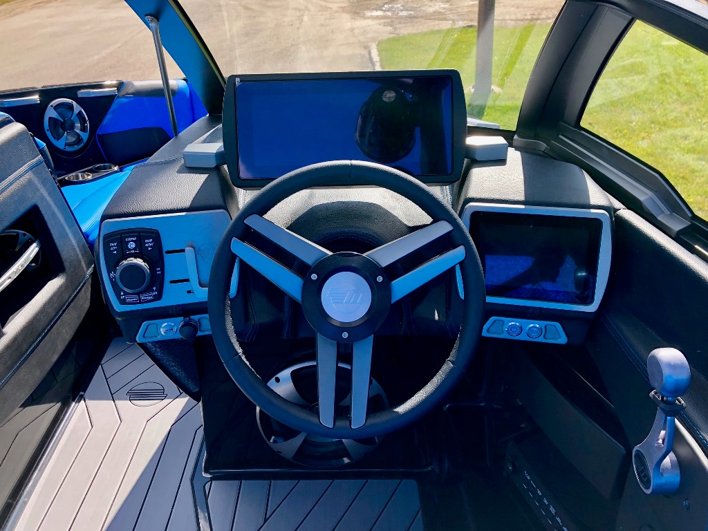Saskatoon Watersports | 3535 Idylwyld Dr N, Saskatoon, SK S7L 6B5, Canada | Phone: (306) 652-8443