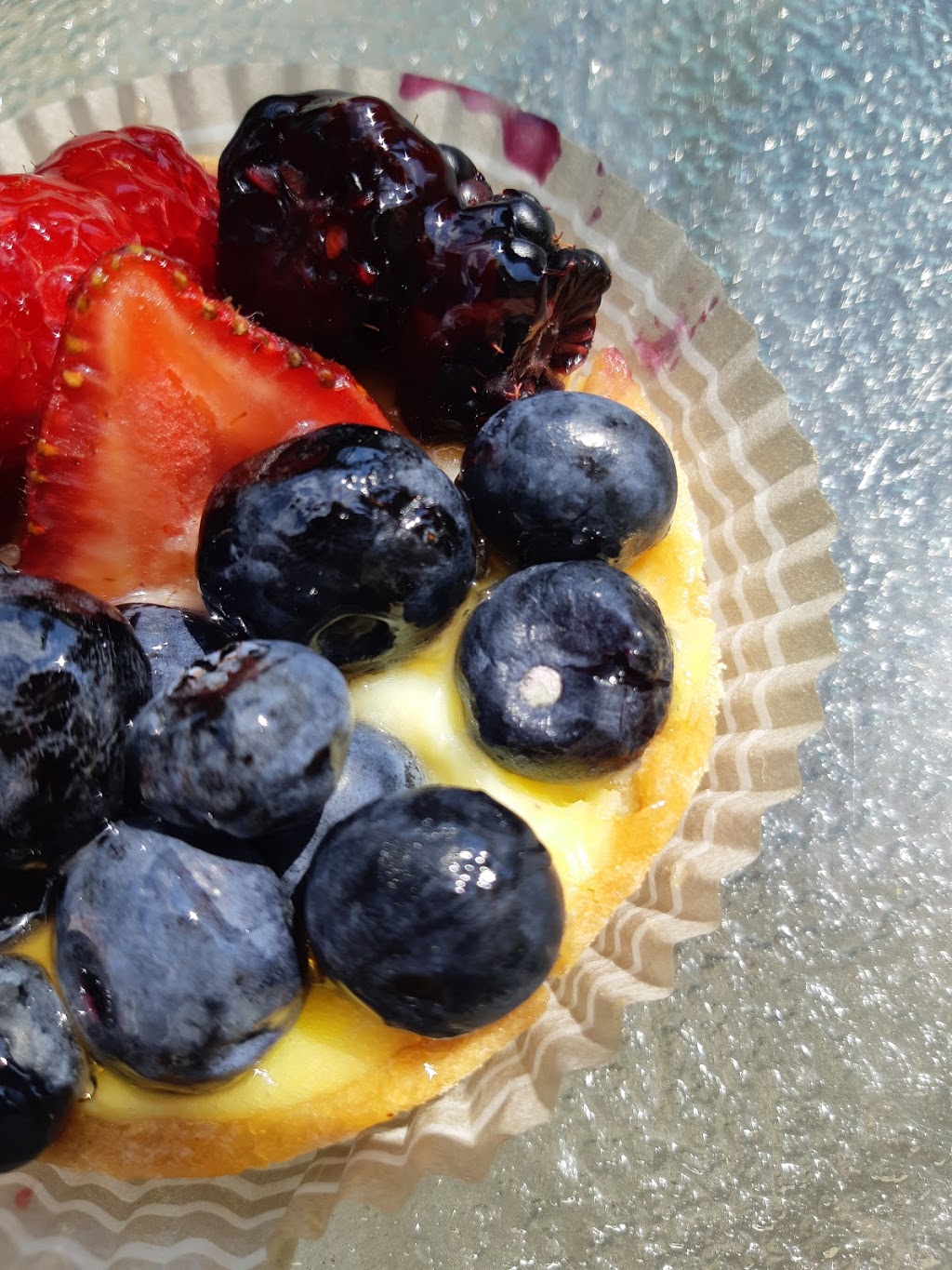 Sabletine Fine Pastries Inc | 209 Lexington Rd, Waterloo, ON N2K 2E1, Canada | Phone: (519) 568-7373