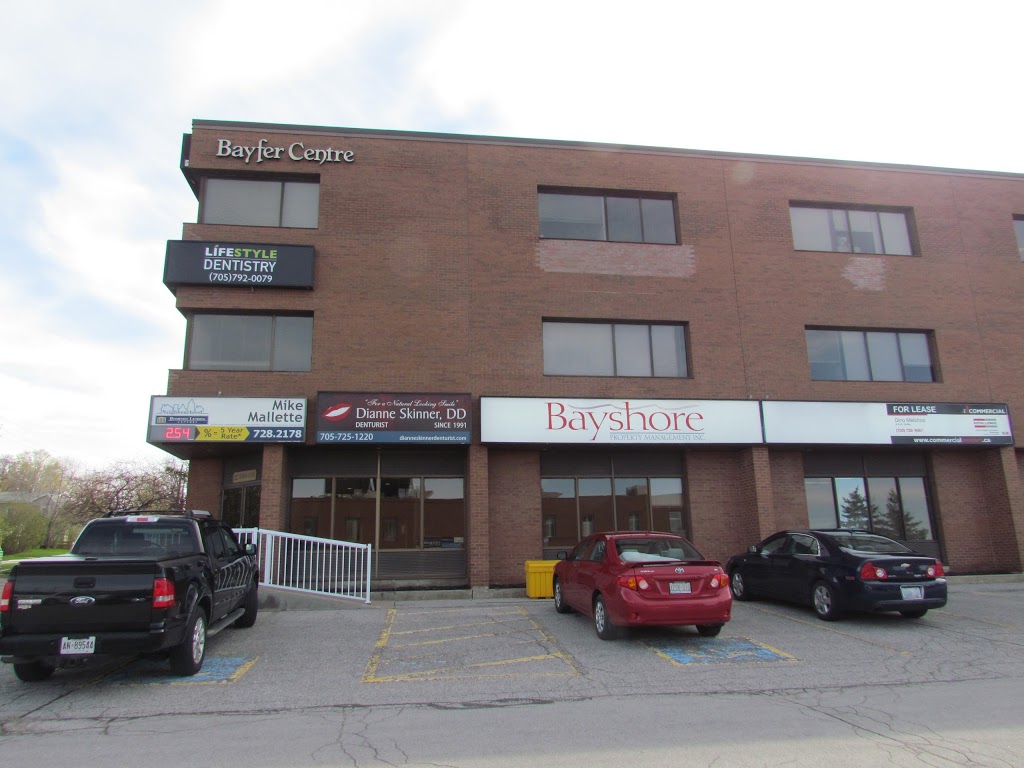 Dianne Skinner Denturist | 11 Ferris Ln Suite 304, Barrie, ON L4M 5N6, Canada | Phone: (705) 725-1220
