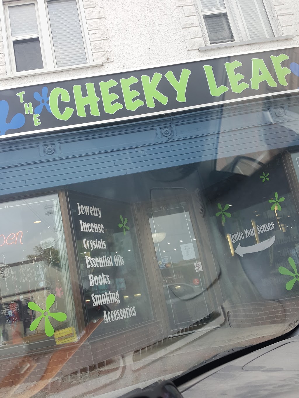 The Cheeky Leaf | 212 Manitoba Ave, Selkirk, MB R1A 0Y5, Canada | Phone: (204) 785-9423