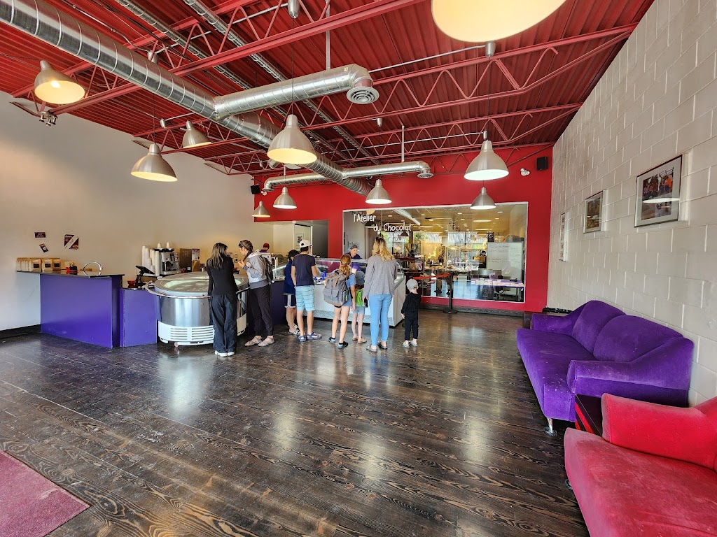 Beanpod | Chocolate • Gelato • Coffee | 691 2 Ave, Fernie, BC V0B 1M0, Canada | Phone: (778) 519-5008