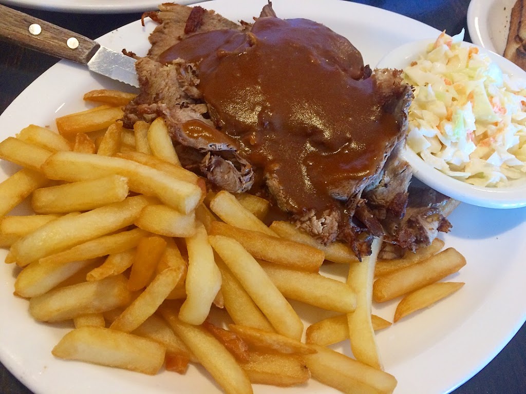Dearborn Restaurant | 105 Lexington Rd, Waterloo, ON N2J 4R7, Canada | Phone: (519) 746-0321