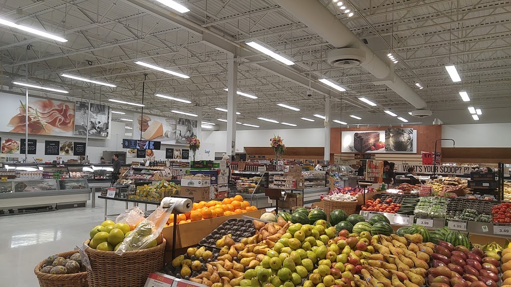 Loblaws | 10909 Yonge St, Richmond Hill, ON L4C 3E3, Canada | Phone: (905) 737-1222
