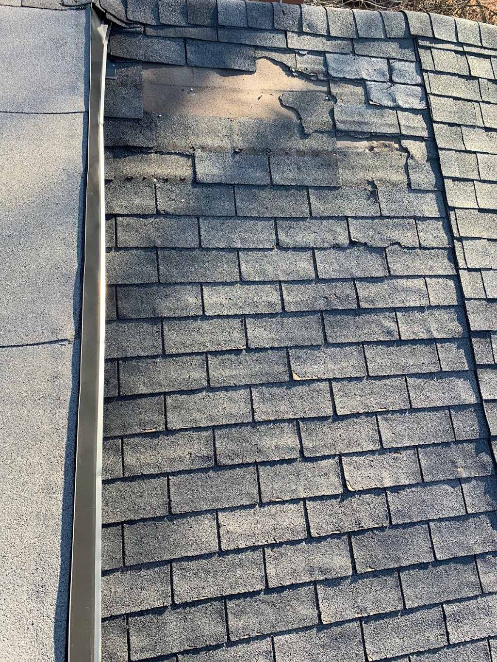 Top Roofers Toronto | 49 Laird Dr, East York, ON M4G 3T4, Canada | Phone: (416) 333-8527