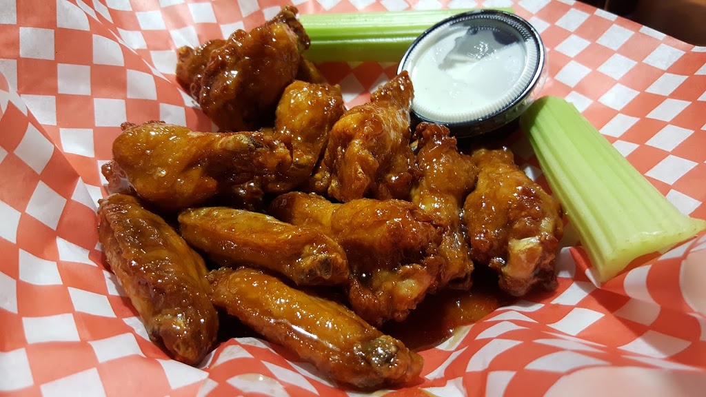 Pizza Hut | 2525 Quance St E, Regina, SK S4V 2X8, Canada | Phone: (306) 791-3020
