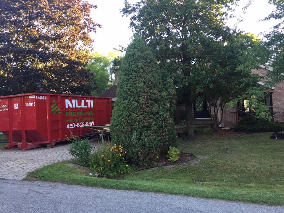 Conteneurs Multi Recyclage | 3030 Mnt Saint-François, Laval, QC H7C 0K7, Canada | Phone: (450) 625-9191