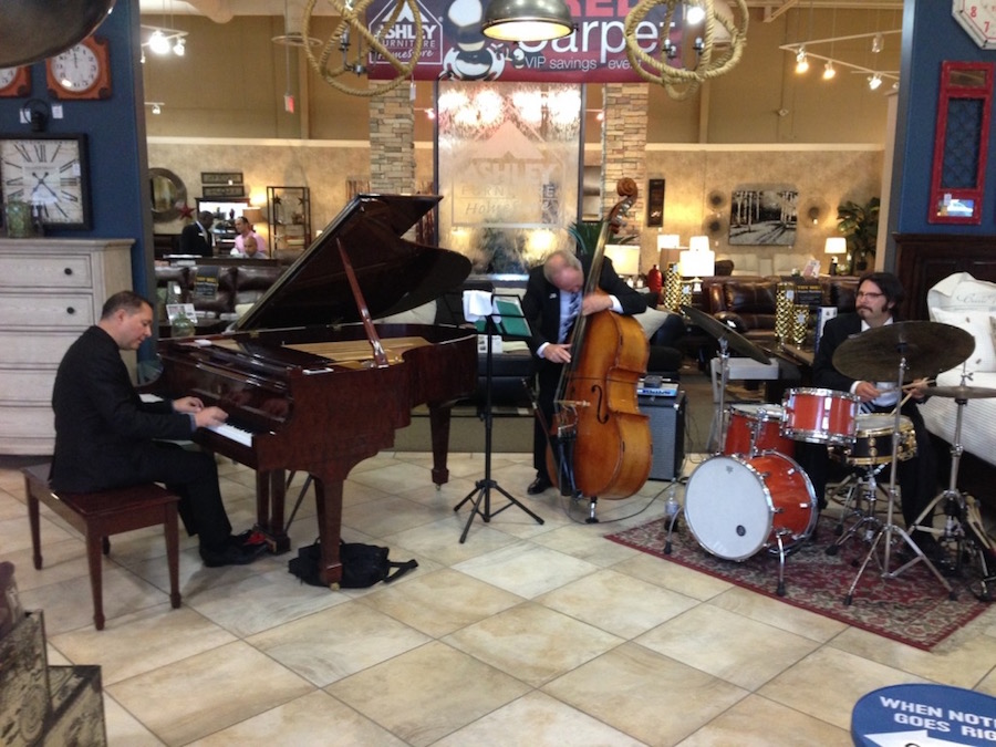 Jazz Pianist Calgary | 104 Woodmont Terrace SW, Calgary, AB T2W 4Z4, Canada | Phone: (403) 619-3004