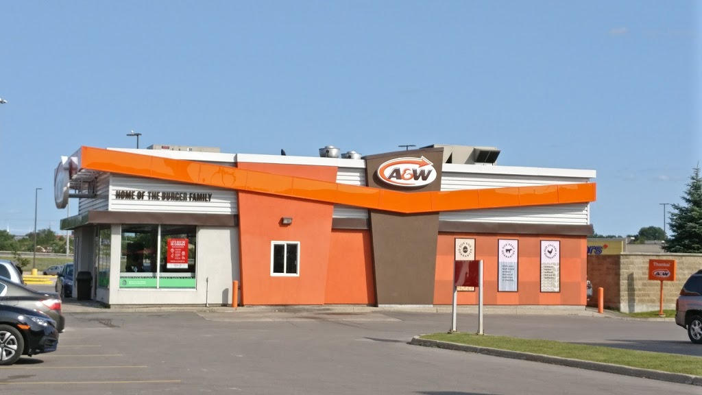A&W Canada | 3315 Monarch Dr, Orillia, ON L3V 7Z4, Canada | Phone: (705) 327-5353
