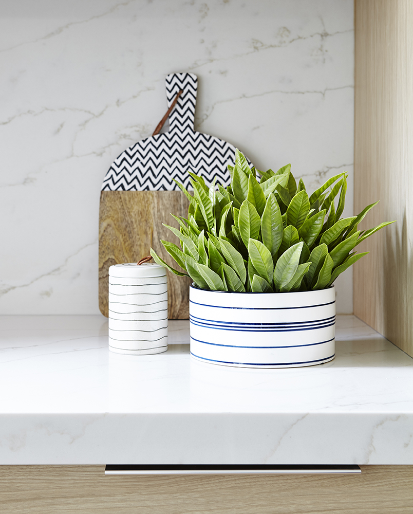 Quartex Surfaces Inc. | 31B Pennsylvania Ave, Concord, ON L4K 5V5, Canada | Phone: (905) 482-7082