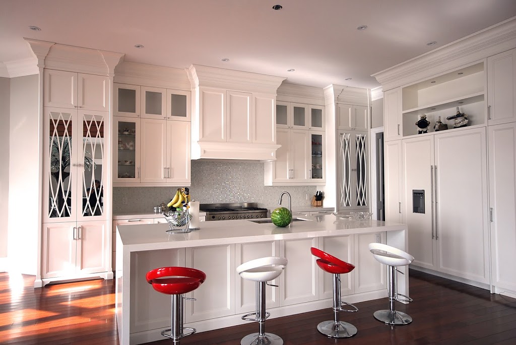 Newcastle Fine Kitchens | 21 Windsor St, Etobicoke, ON M8Y 2V9, Canada | Phone: (416) 785-5451