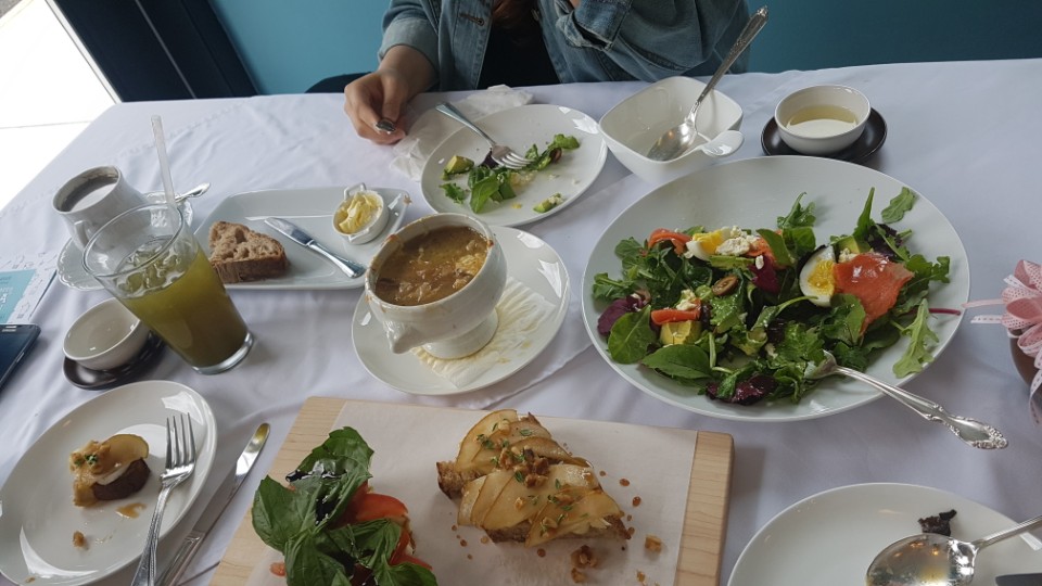 8 Corners Organic Tea Room | 3000 Camp Howdy Road, Belcarra, BC V3H 5B6, Canada | Phone: (778) 955-6880