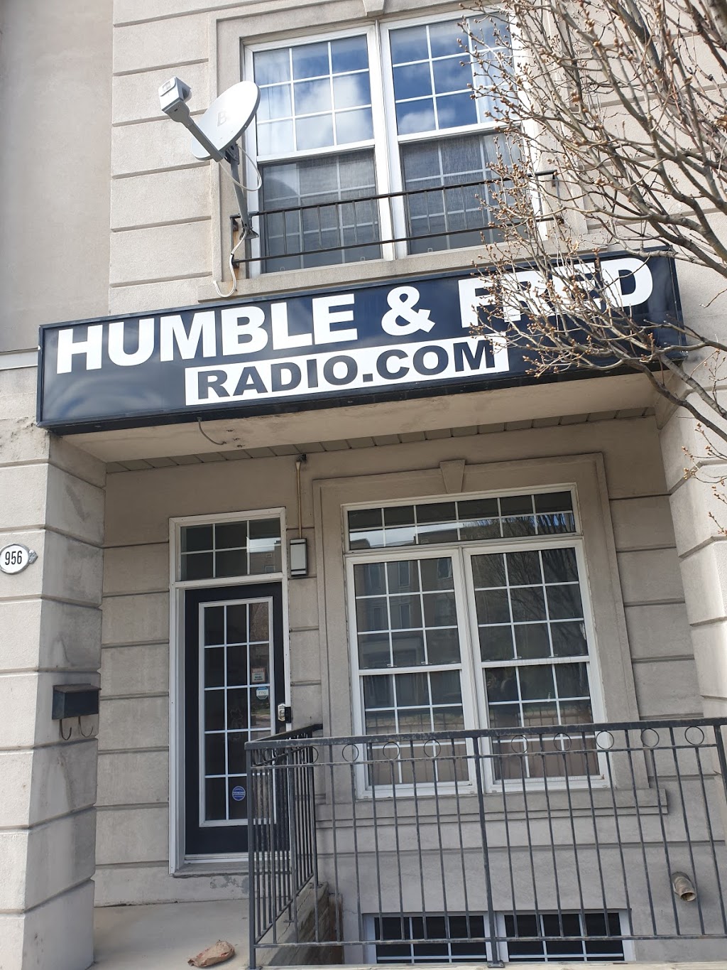 Humble and Fred Radio | 956 The Queensway, Etobicoke, ON M8Z 1P4, Canada | Phone: (833) 437-8465