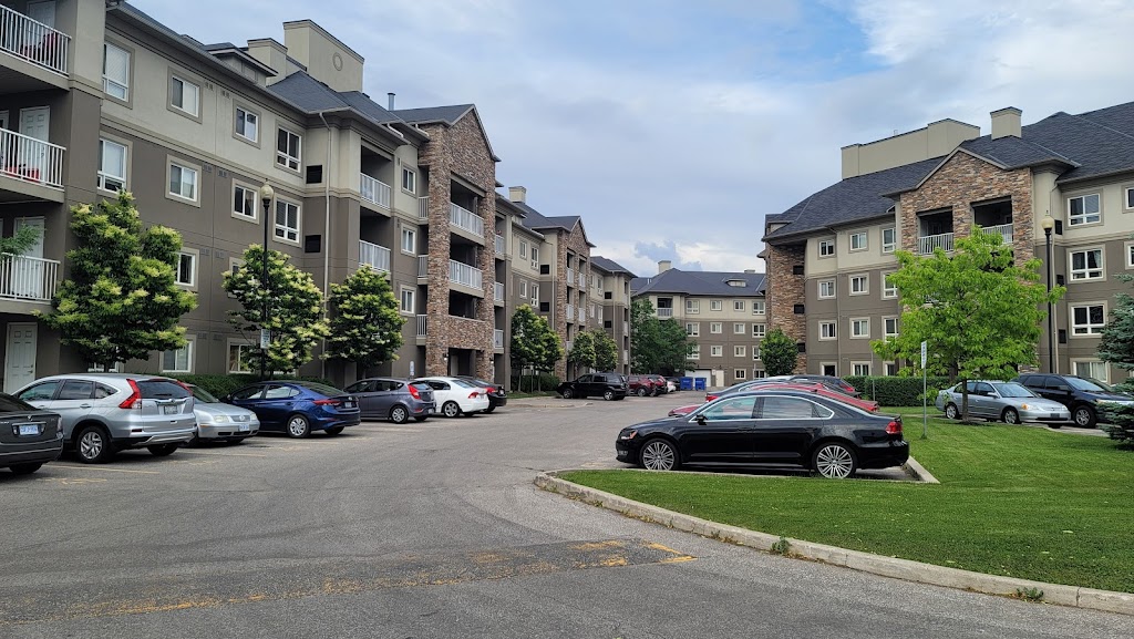 Dayspring Circle Condominiums | 8 Dayspring Cir, Brampton, ON L6P, Canada | Phone: (416) 732-1585