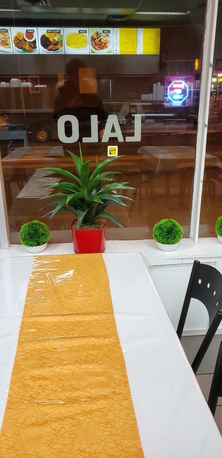 Au goût tropical | 8720 Rue Hochelaga, Montréal, QC H1L 2M7, Canada | Phone: (514) 493-8720