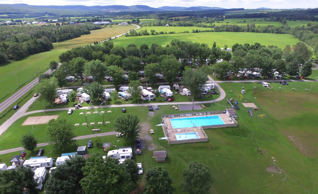 Camping Mon Plaisir - Terrain de camping à Plessisville, LÉrabl | 149 Route de Sainte Sophie, Plessisville, QC G6L 2Y2, Canada | Phone: (819) 362-7591