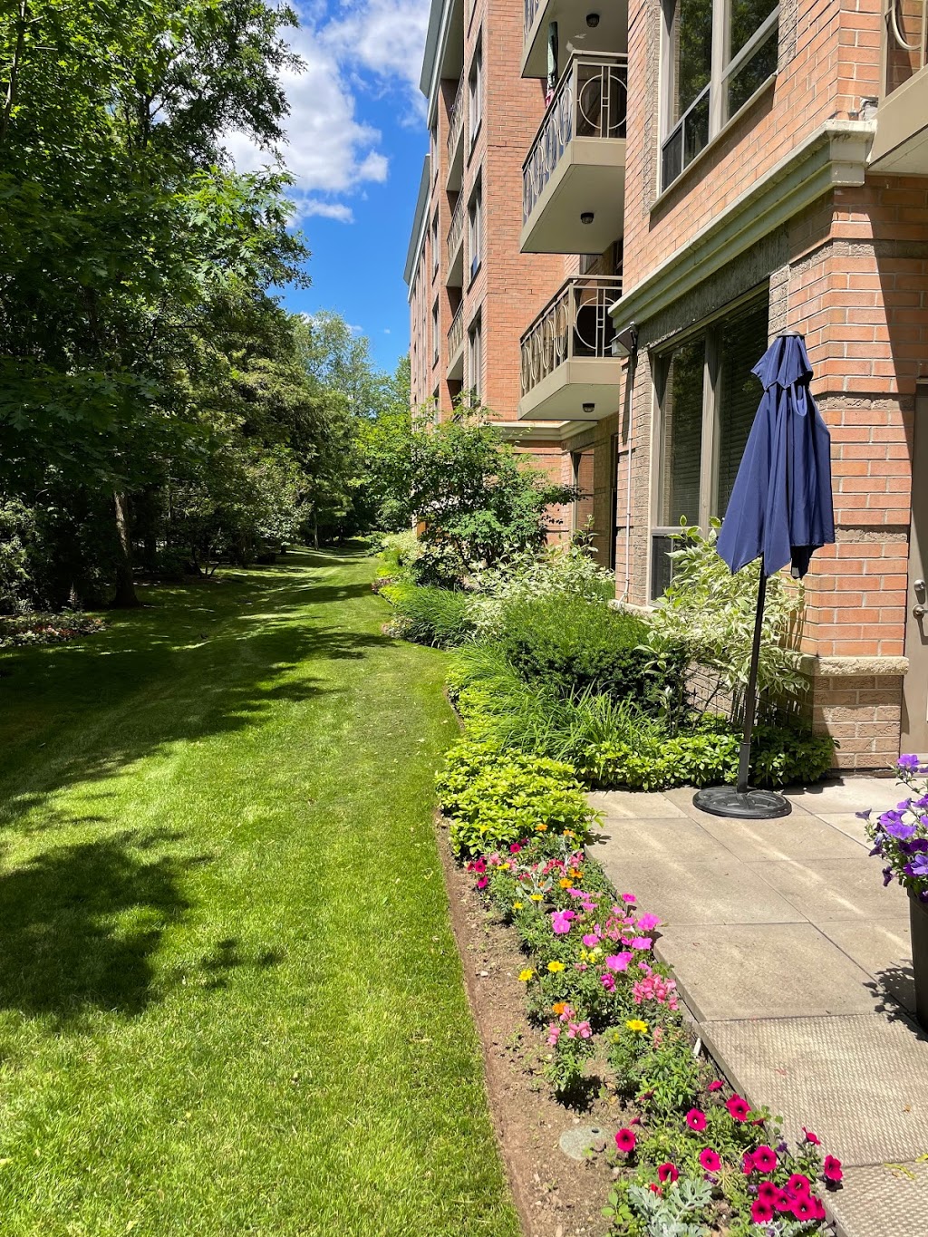 Gelderman Landscape Services | 831 Centre Rd, Waterdown, ON L9N 2Z7, Canada | Phone: (905) 689-5433