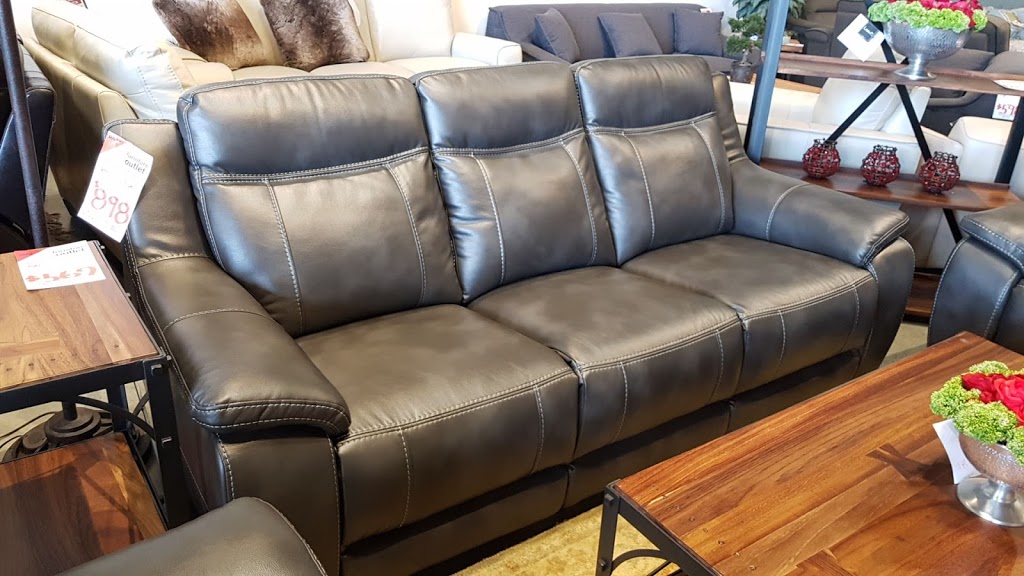 Finesse Furniture Outlet | 15107 137 Ave NW, Edmonton, AB T5V 1R9, Canada | Phone: (780) 488-2929