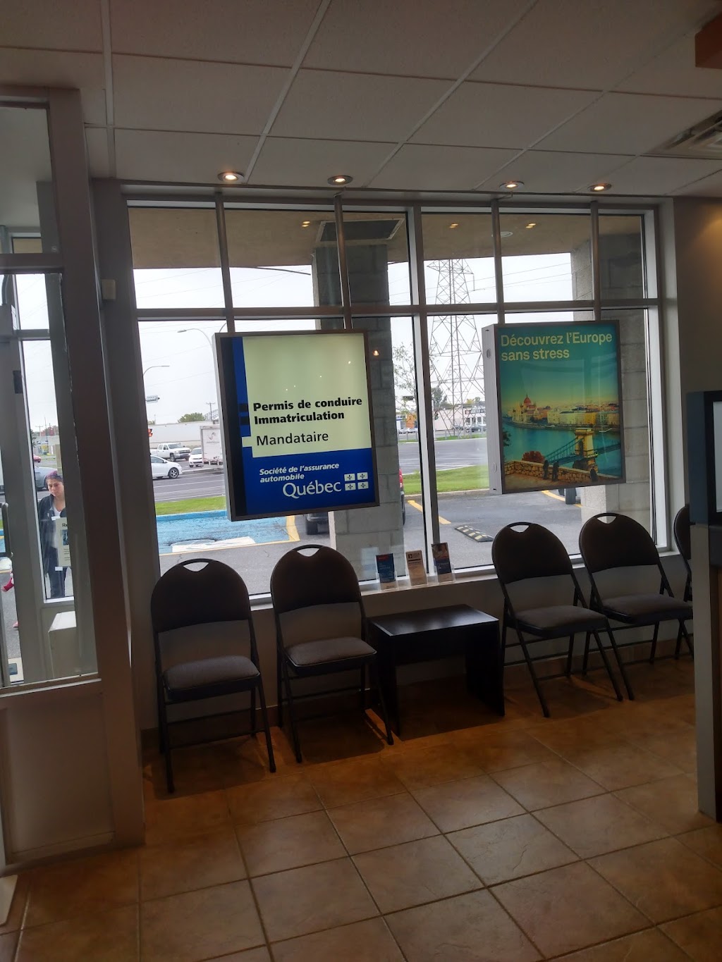 CAA-Quebec Registration Center | 4085 Bd des Récollets, Trois-Rivières, QC G9A 6M1, Canada | Phone: (819) 376-7270