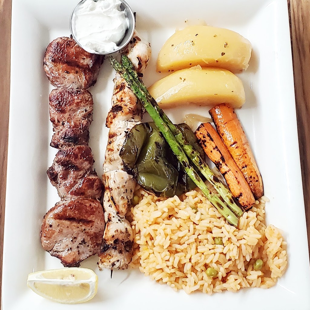 Helios Restaurant | 241 St Marys Rd, Winnipeg, MB R2H 1J4, Canada | Phone: (204) 233-3655