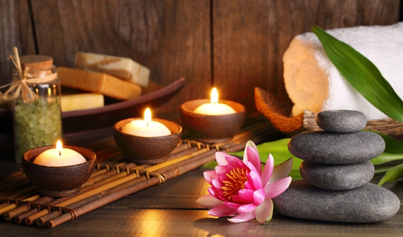 In Spa | 7355 Bayview Ave #202, Thornhill, ON L3T 5Z2, Canada | Phone: (905) 707-1880
