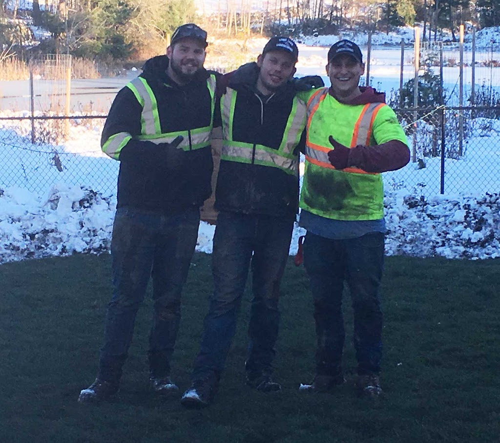 Long Lake Landscaping | 8450 Lisa Ln, Lantzville, BC V0R 2H0, Canada | Phone: (250) 729-1167