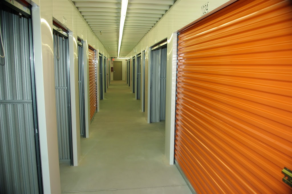 Multi Storage Stoney Creek | 315 Fruitland Rd, Stoney Creek, ON L8E 5M8, Canada | Phone: (905) 643-2266
