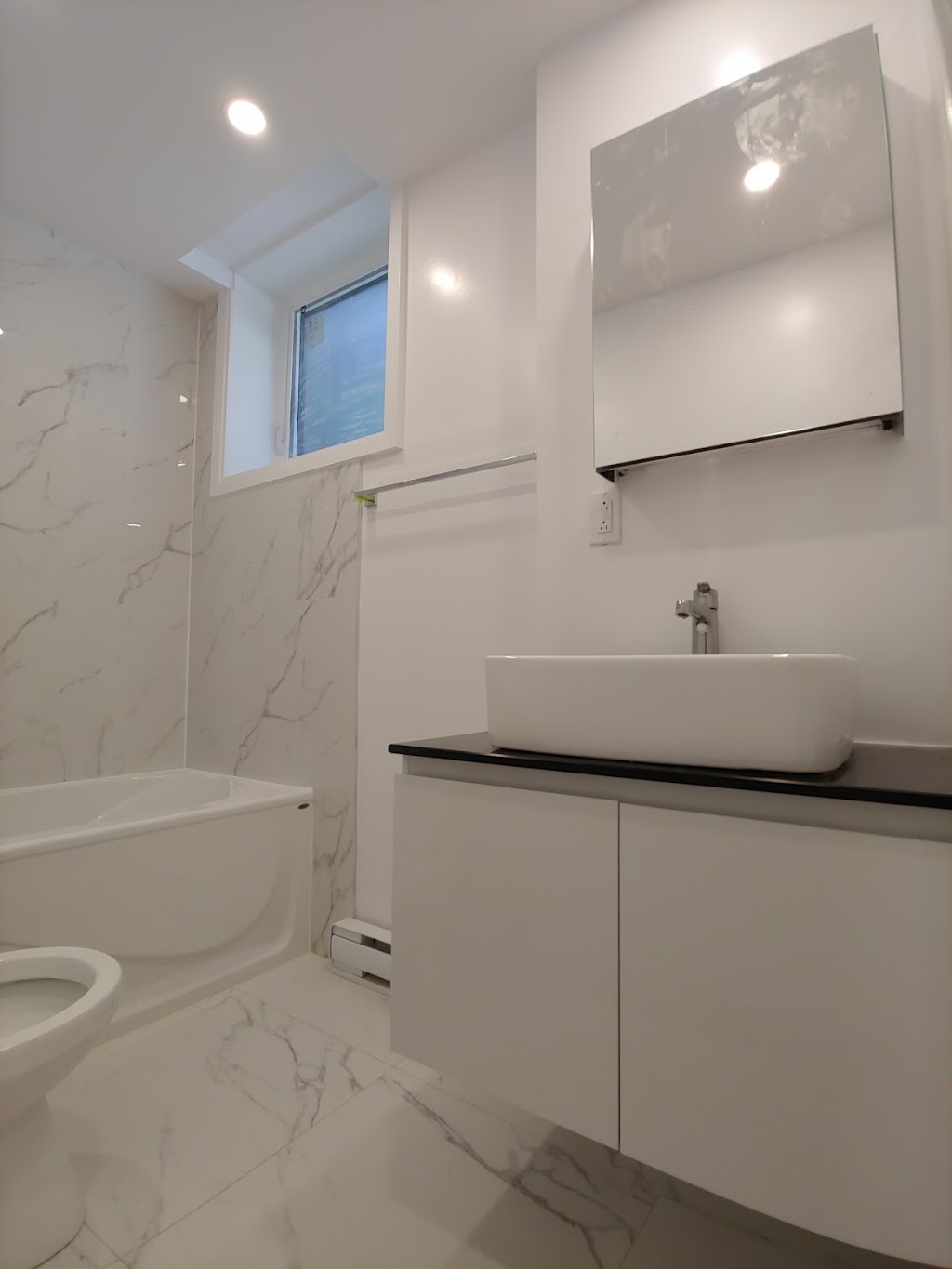 RD Construction Inc | 170 Dorval Ave #101, Montreal, QC H9S 3G9, Canada | Phone: (514) 757-2474