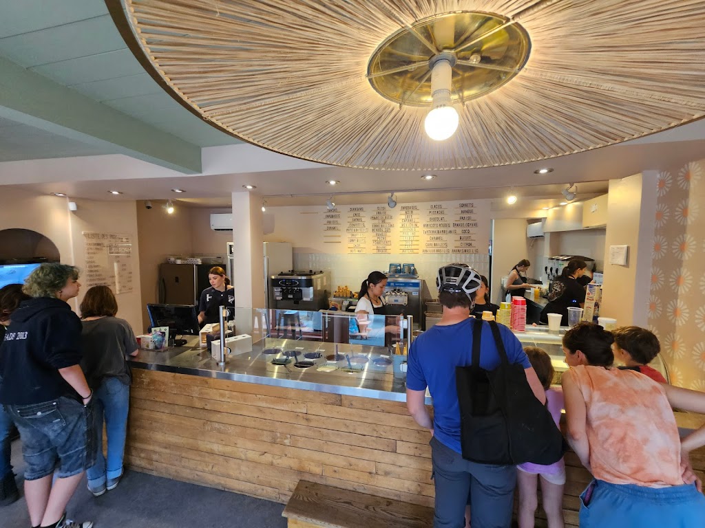 Virevent | 1517 Rue Fleury E, Montréal, QC H2C 1S5, Canada | Phone: (514) 564-8368