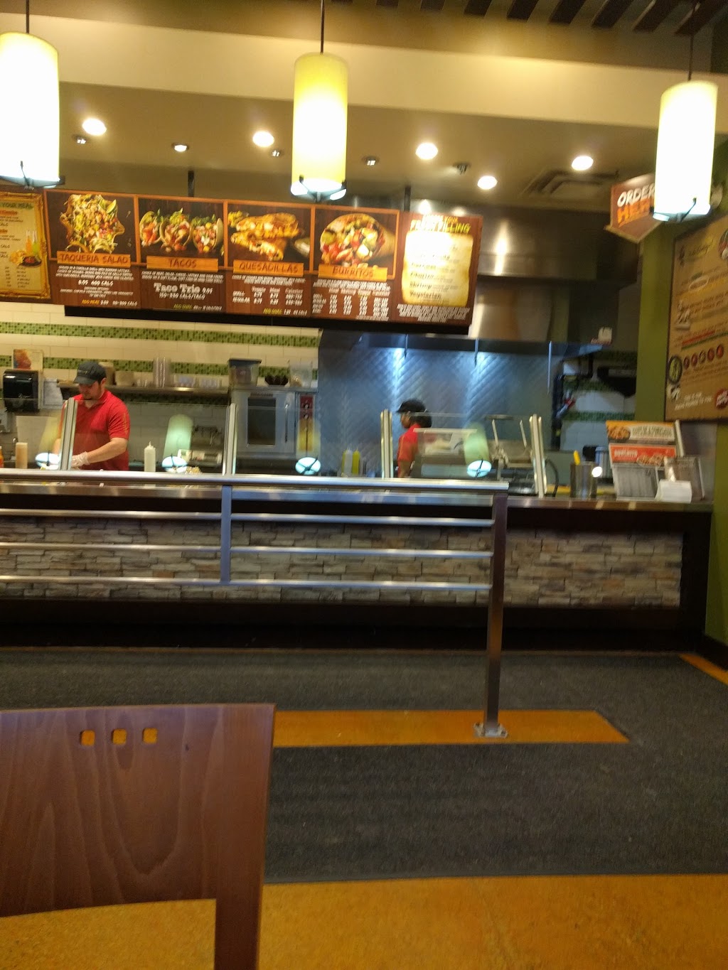 Mucho Burrito Fresh Mexican Grill | 2316 King St W, Bowmanville, ON L1C 0K5, Canada | Phone: (905) 697-9850