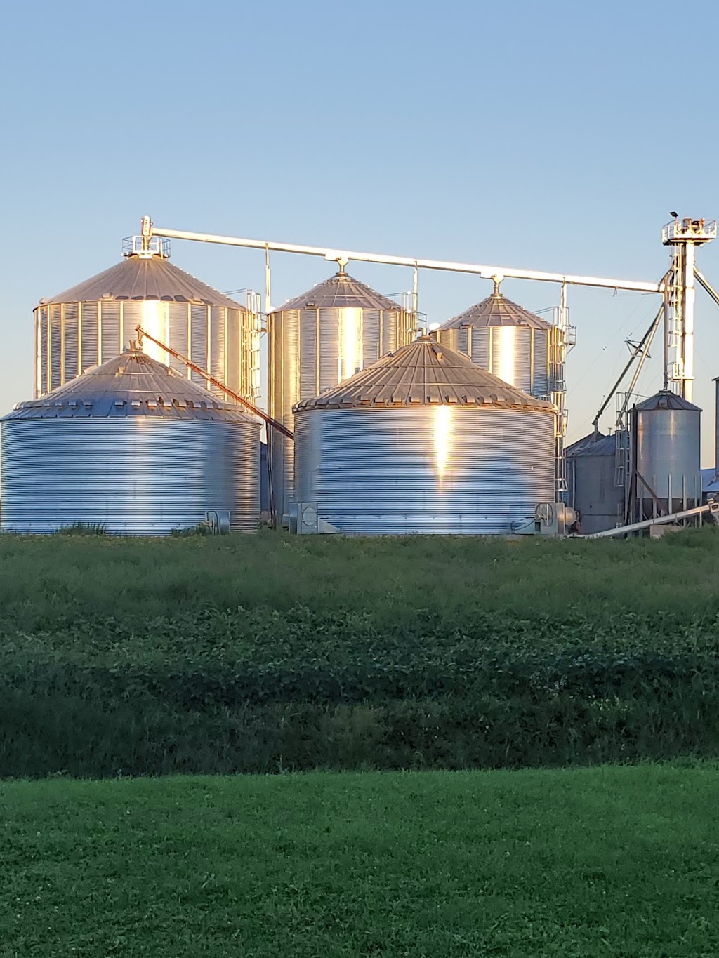 Manugrain Inc | 600 Rue Raygo, La Présentation, QC J0H 1B0, Canada | Phone: (450) 796-1742