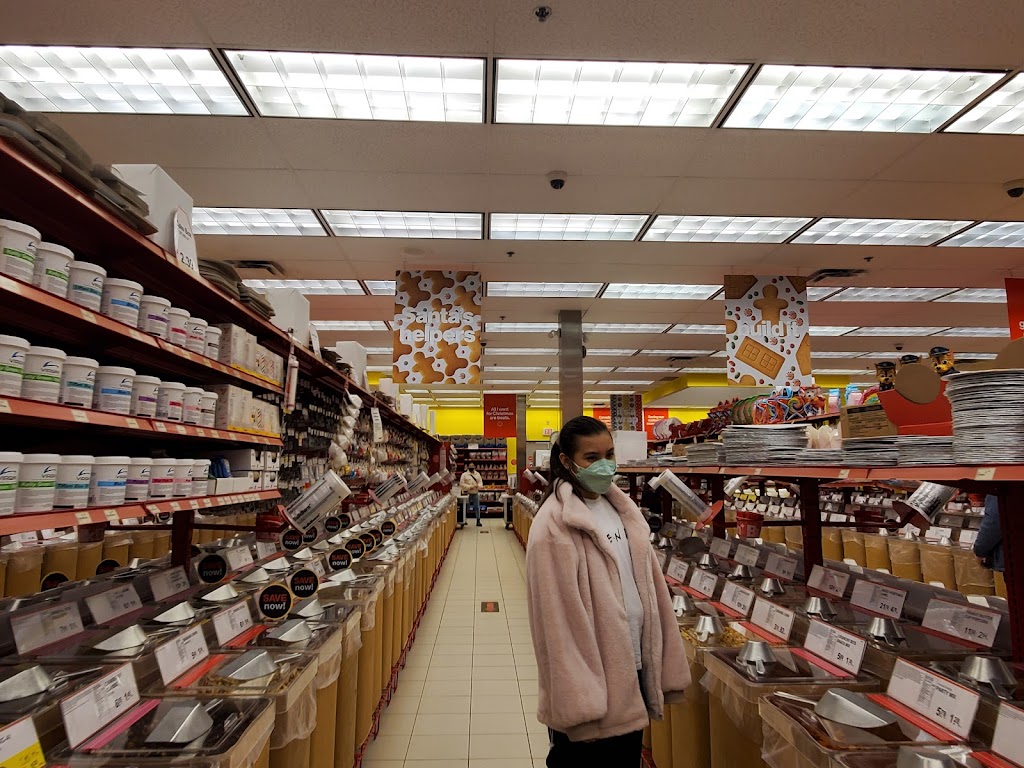 Bulk Barn | Woodlawn Staples Plaza, 114 Woodlawn Rd, Dartmouth, NS B2W 1L6, Canada | Phone: (902) 435-9159