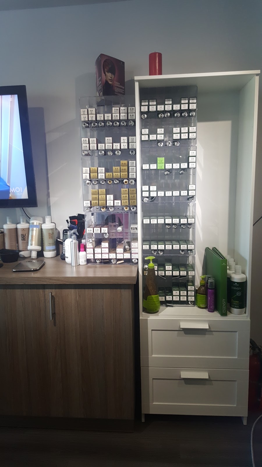 Ar-T Style Coiffure | 1400 Boulevard Taschereau, La Prairie, QC J5R 4E8, Canada | Phone: (450) 695-1400