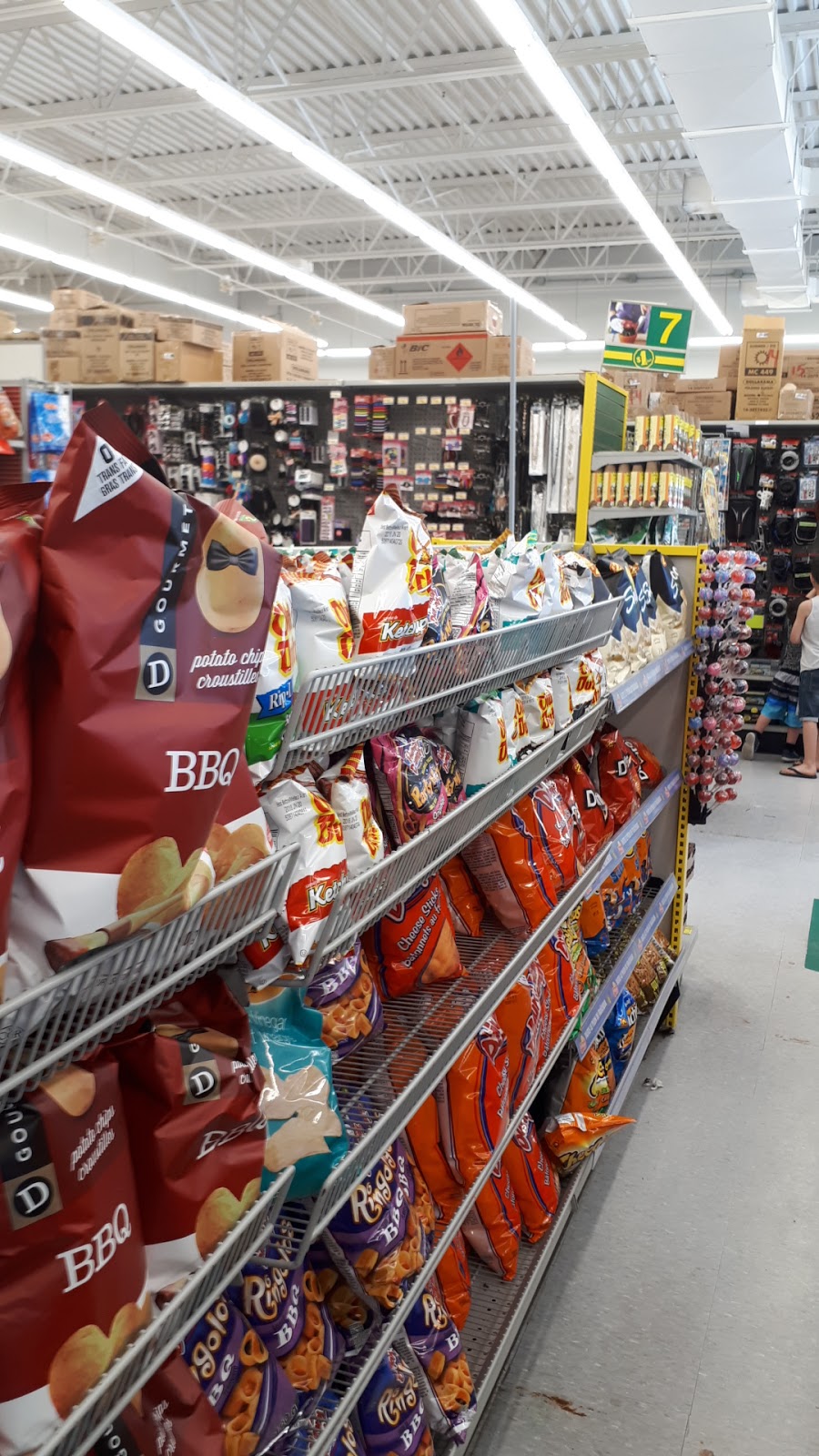 Dollarama | Smart Centre, 41 Boulevard de la Gappe, Gatineau, QC J8T 0B5, Canada | Phone: (819) 246-3395
