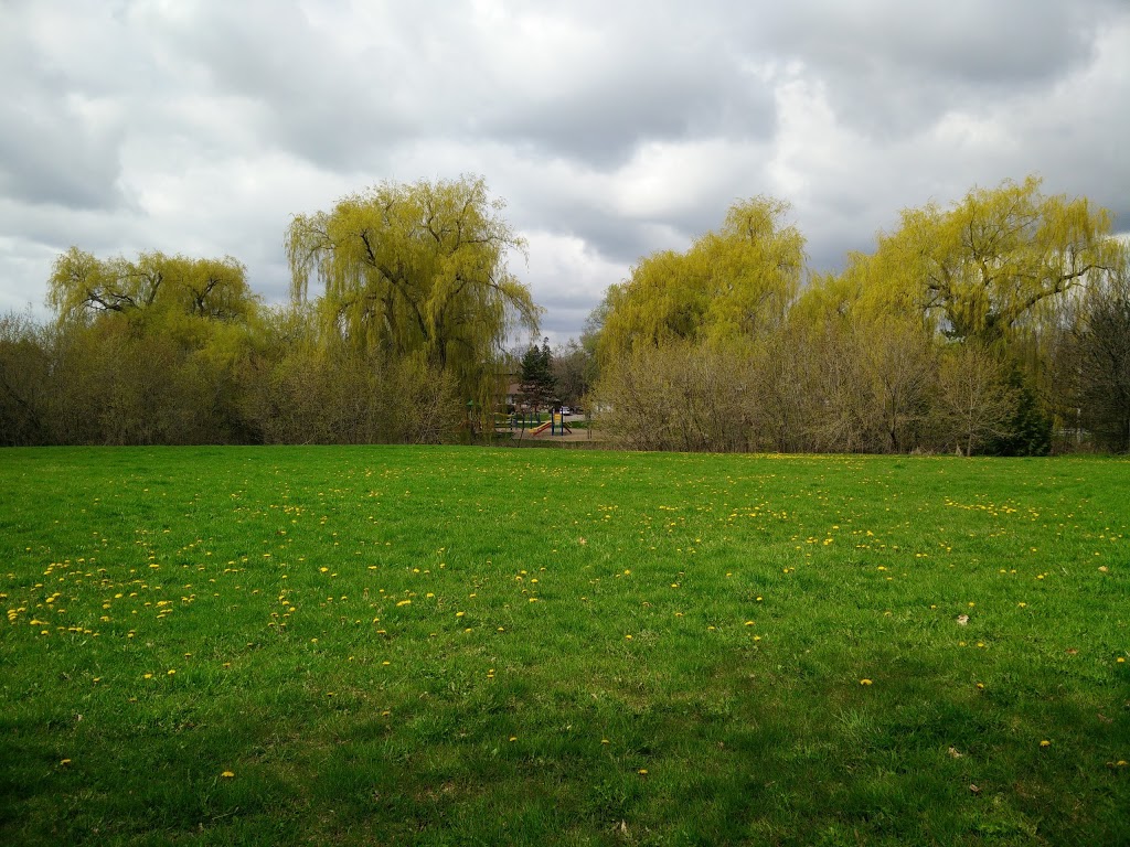 Lennox Park | 176 Palmer Ave, Richmond Hill, ON L4C 2B2, Canada
