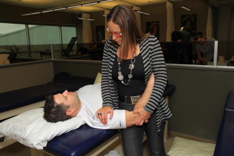 Centre de Médecine sportive de Laval - Ostéopathie | 4650 Desserte S Autoroute 440 bureau B, Laval, QC H7T 2Z8, Canada | Phone: (450) 688-0445