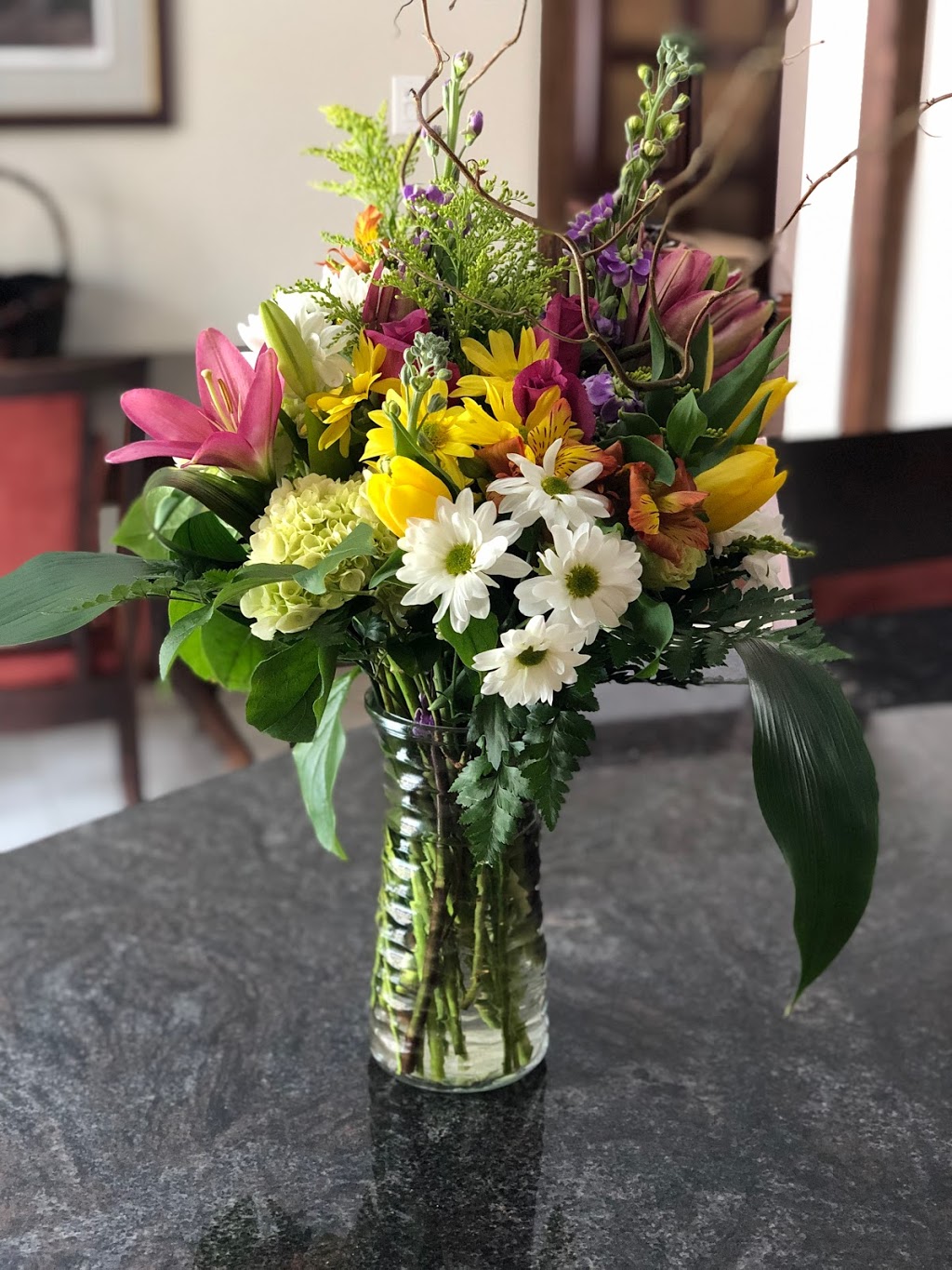 Select Flowers | 23-2425 Truscott Dr, Mississauga, ON L5J 2B4, Canada | Phone: (905) 822-1476