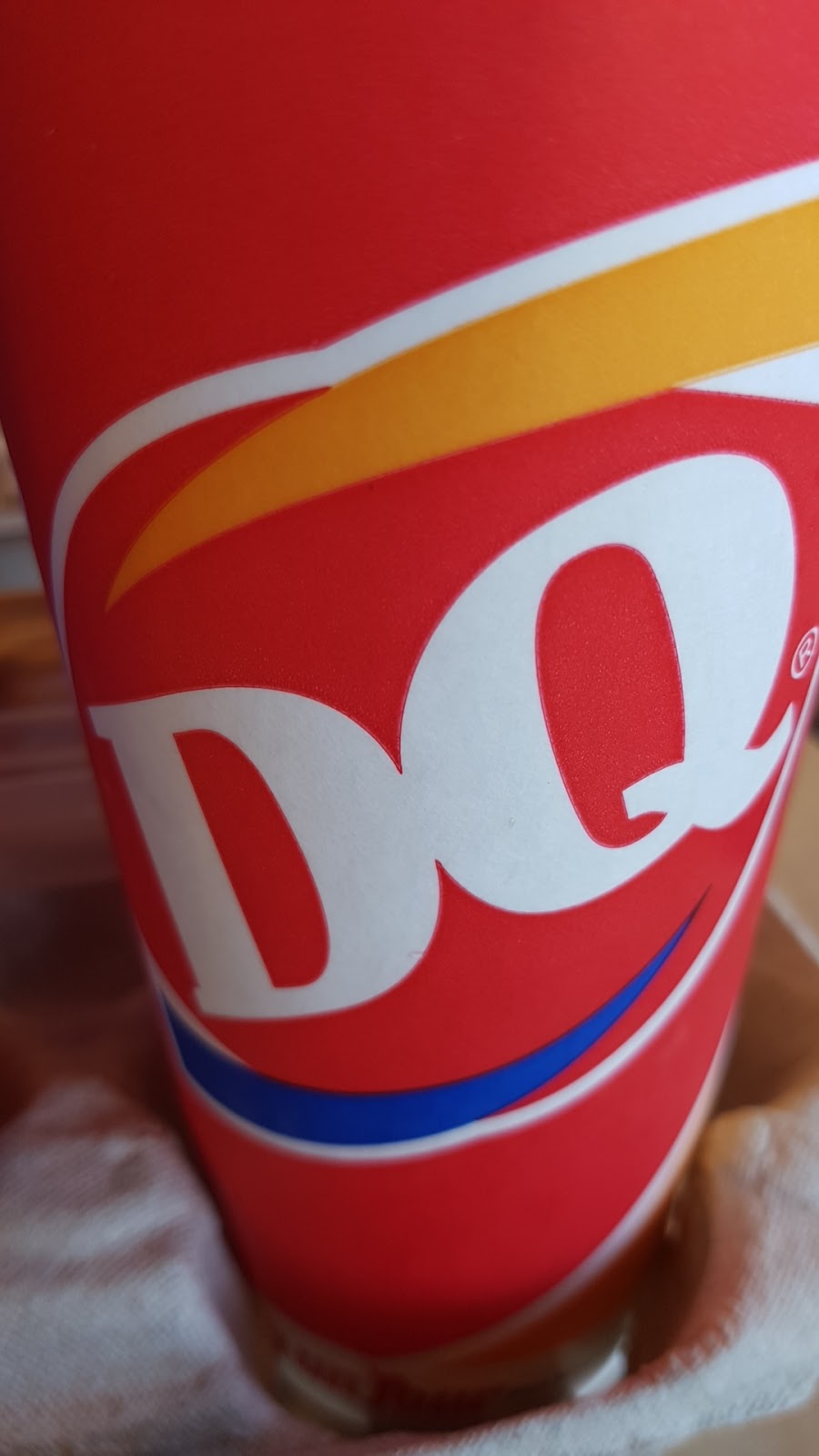 Dairy Queen Grill & Chill | 101-1517 Admirals Rd, Victoria, BC V9A 2P8, Canada | Phone: (250) 383-8511