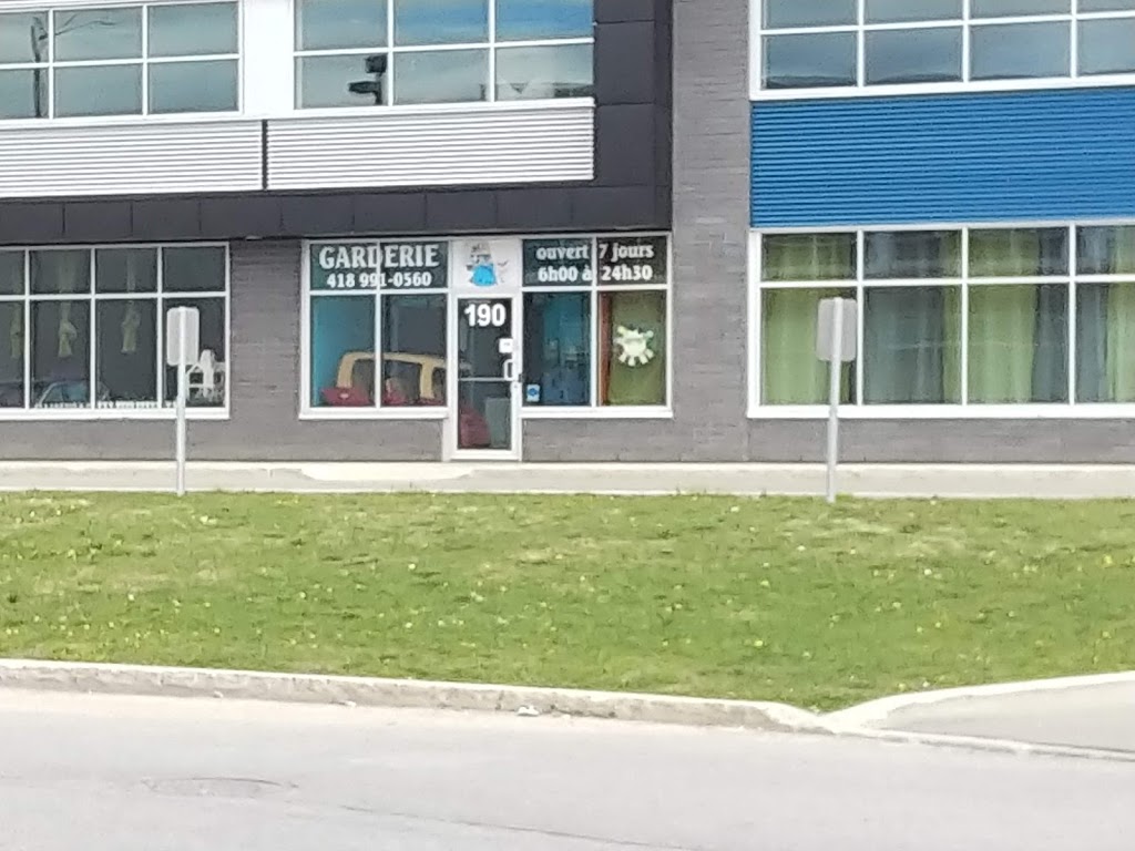Nursery La Reine Des Glaces Inc. | 155 Rue Fortin local 190, Québec, QC G1M 3M2, Canada | Phone: (418) 527-0561