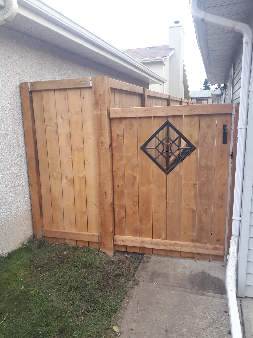 Diverse Contractors Inc | 5499 Schonsee Dr NW, Edmonton, AB T5Z 0H9, Canada | Phone: (780) 819-7318