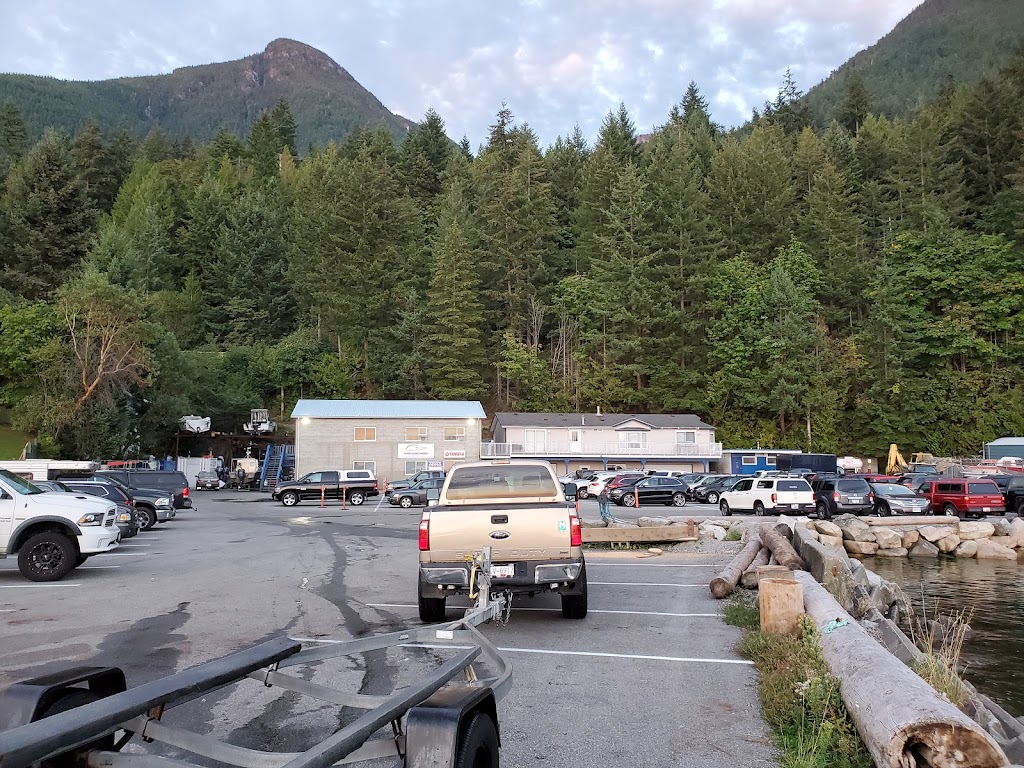 Lions Bay Marina | 60 Lions Bay Ave, Lions Bay, BC V0N 2E0, Canada | Phone: (604) 921-7510