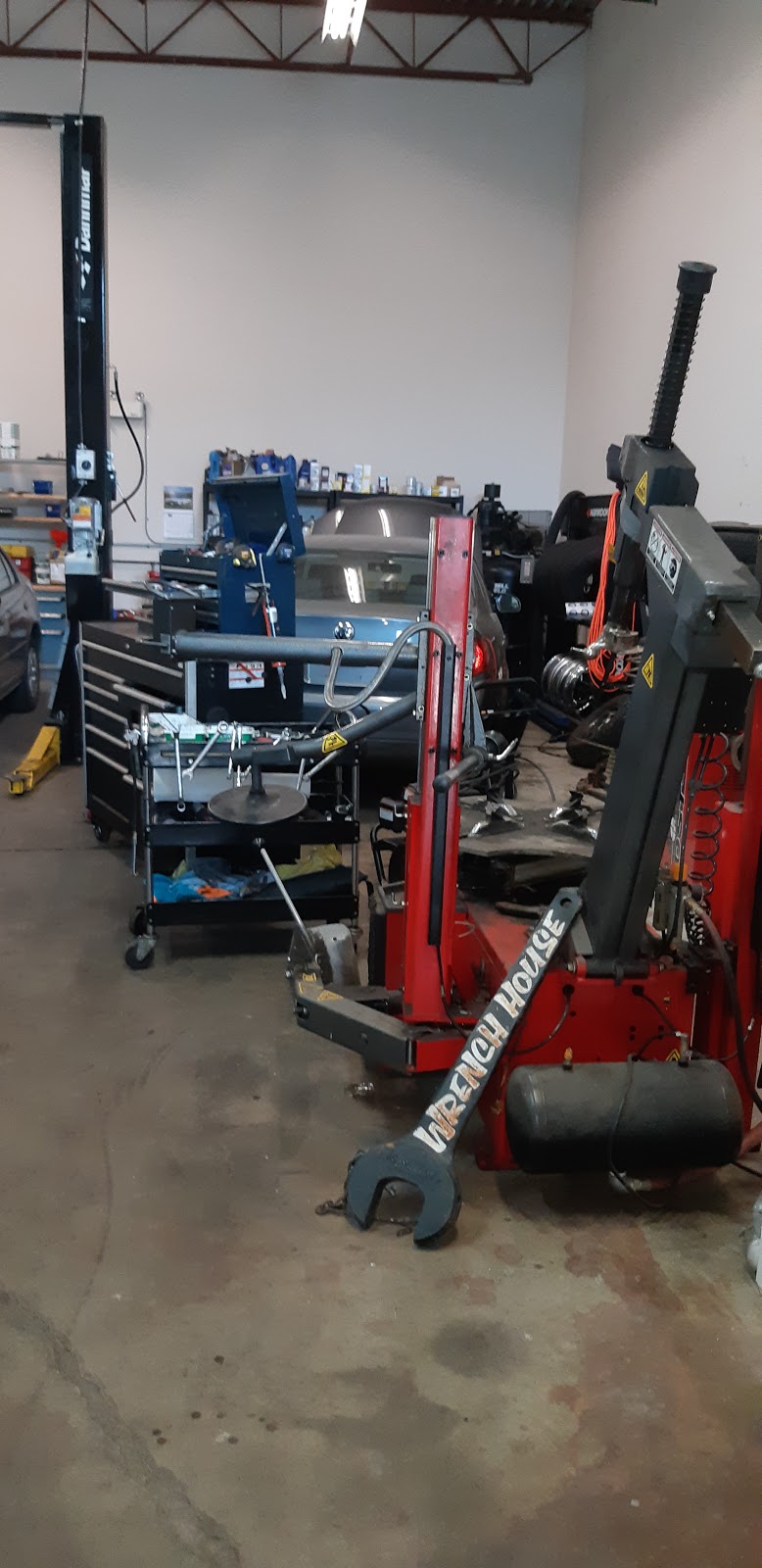 Ridge Motors Auto Repair | 20071 113b Ave Unit #8, Maple Ridge, BC V2X 0Z2, Canada | Phone: (604) 460-7142