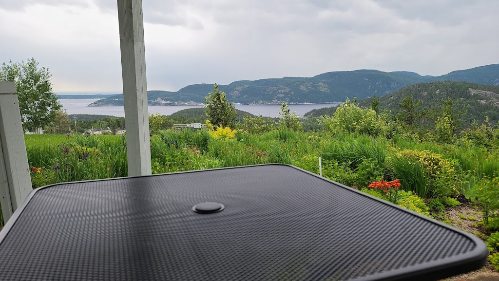 La maison Harvey Lessard | 16 Rue Bellevue, Tadoussac, QC G0T 2A0, Canada | Phone: (418) 590-5026
