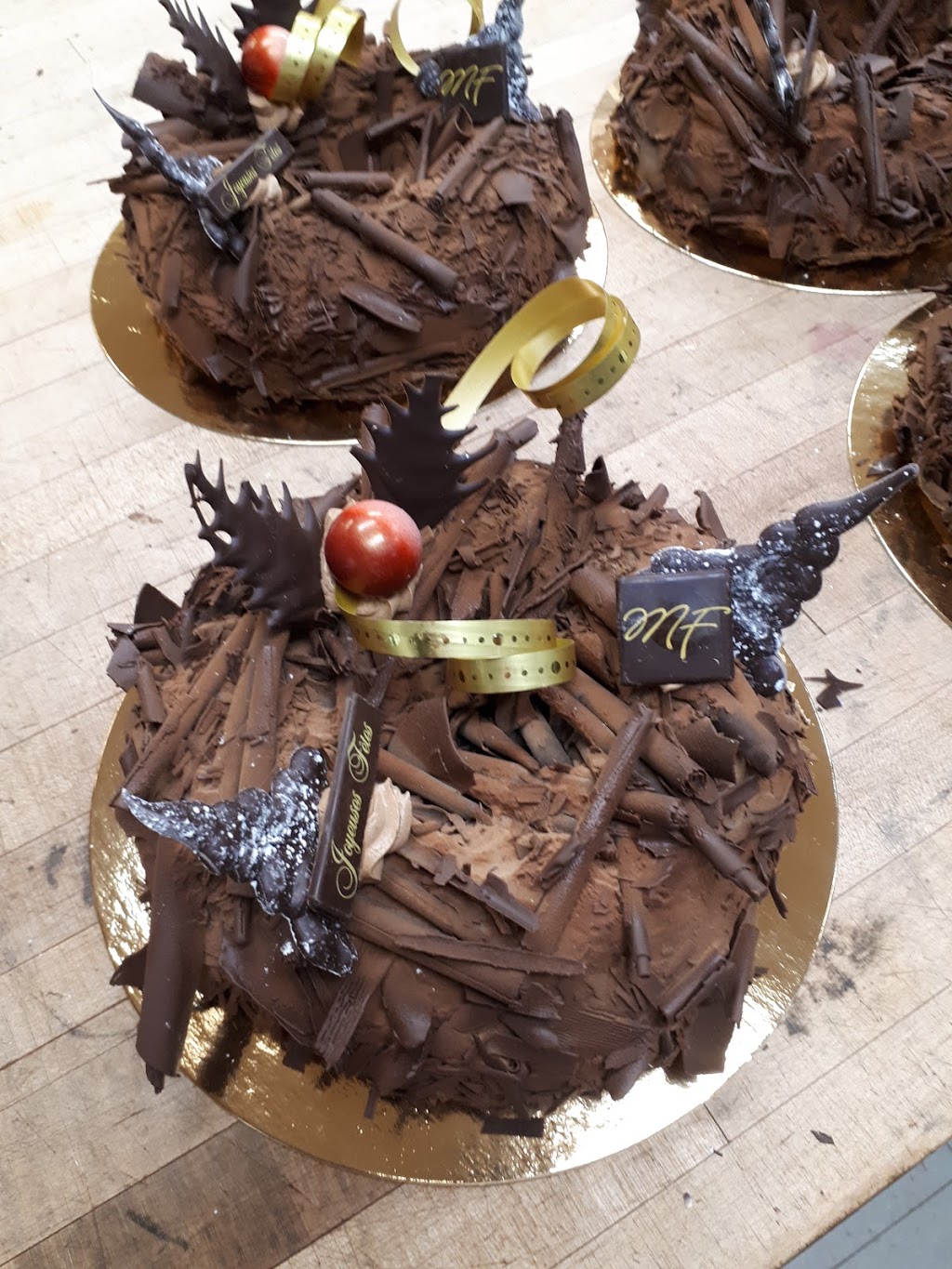 Pâtisserie Marius et Fanny | 239 Boulevard Samson G, Laval, QC H7X 3E4, Canada | Phone: (450) 689-0655